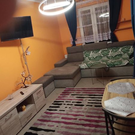 Uroczy Apartament Cracóvia Exterior foto